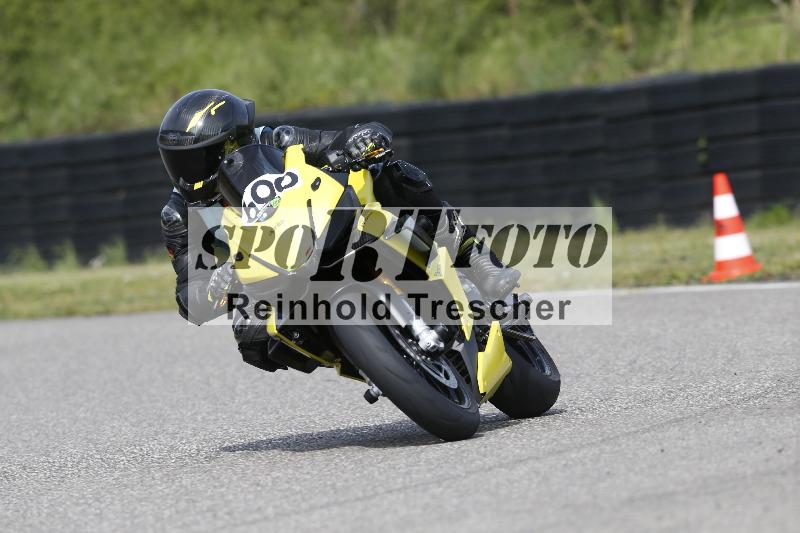 /Archiv-2025/07 19.04.2025 Speer Racing ADR/Instruktorentraining/600